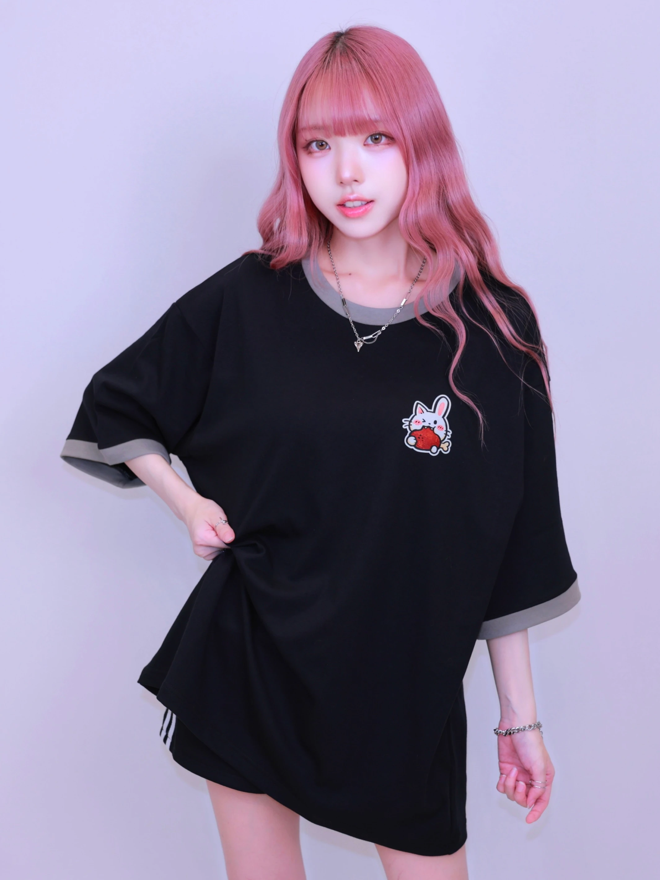 兔喵吃肉肉🍗 跳色空氣TEE