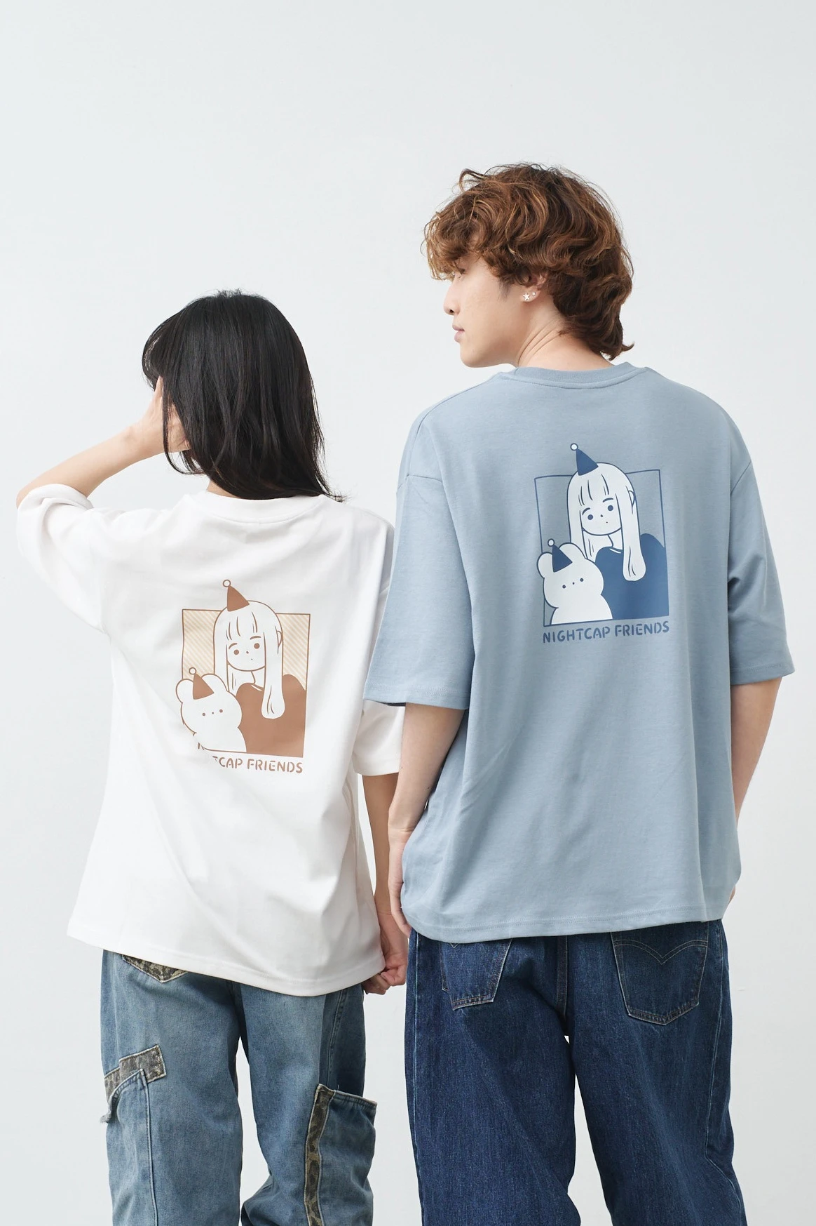 NIGHTCAP FRIENDS 親膚雲朵TEE