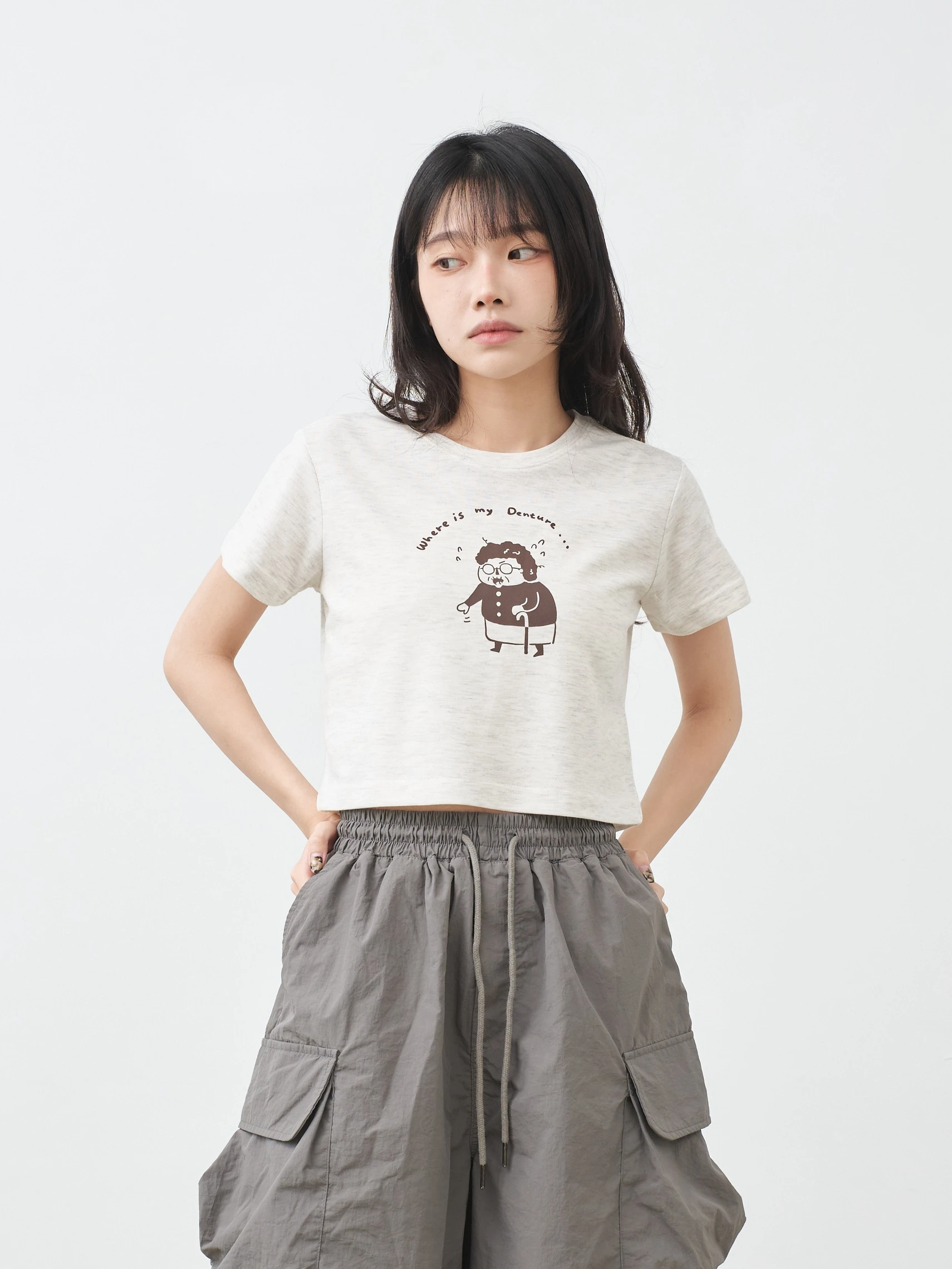 阿罵的假牙 女短版雲朵TEE
