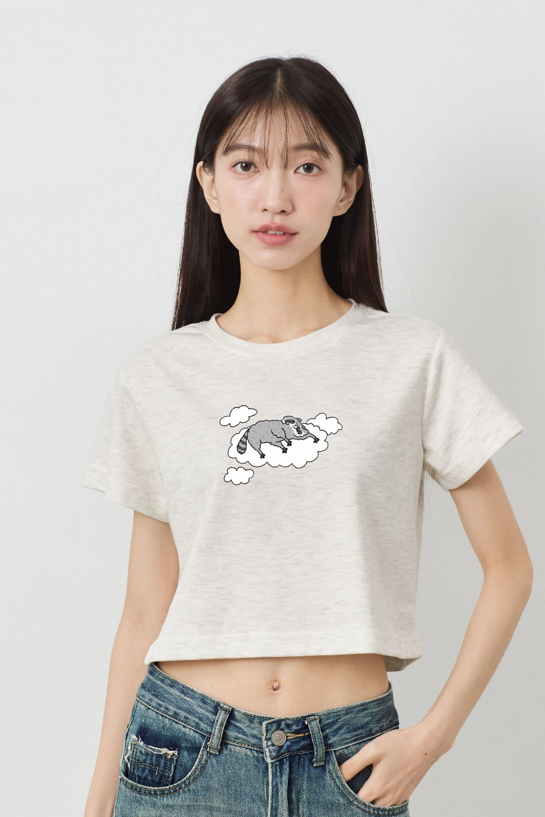 浣糕放空 女短版雲朵TEE