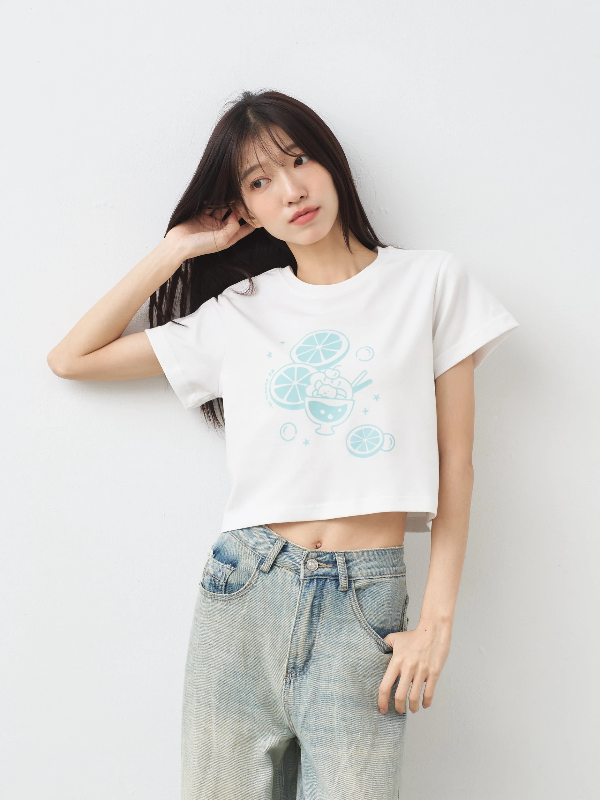 阿貝清爽水果 女短版雲朵TEE