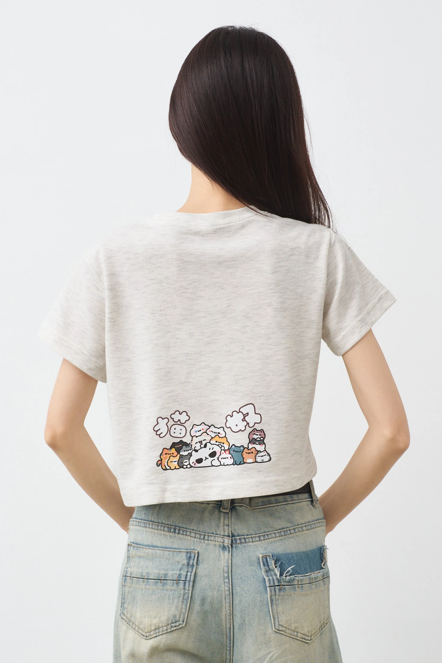 喵喵喵奴 女短版雲朵TEE(麻花)