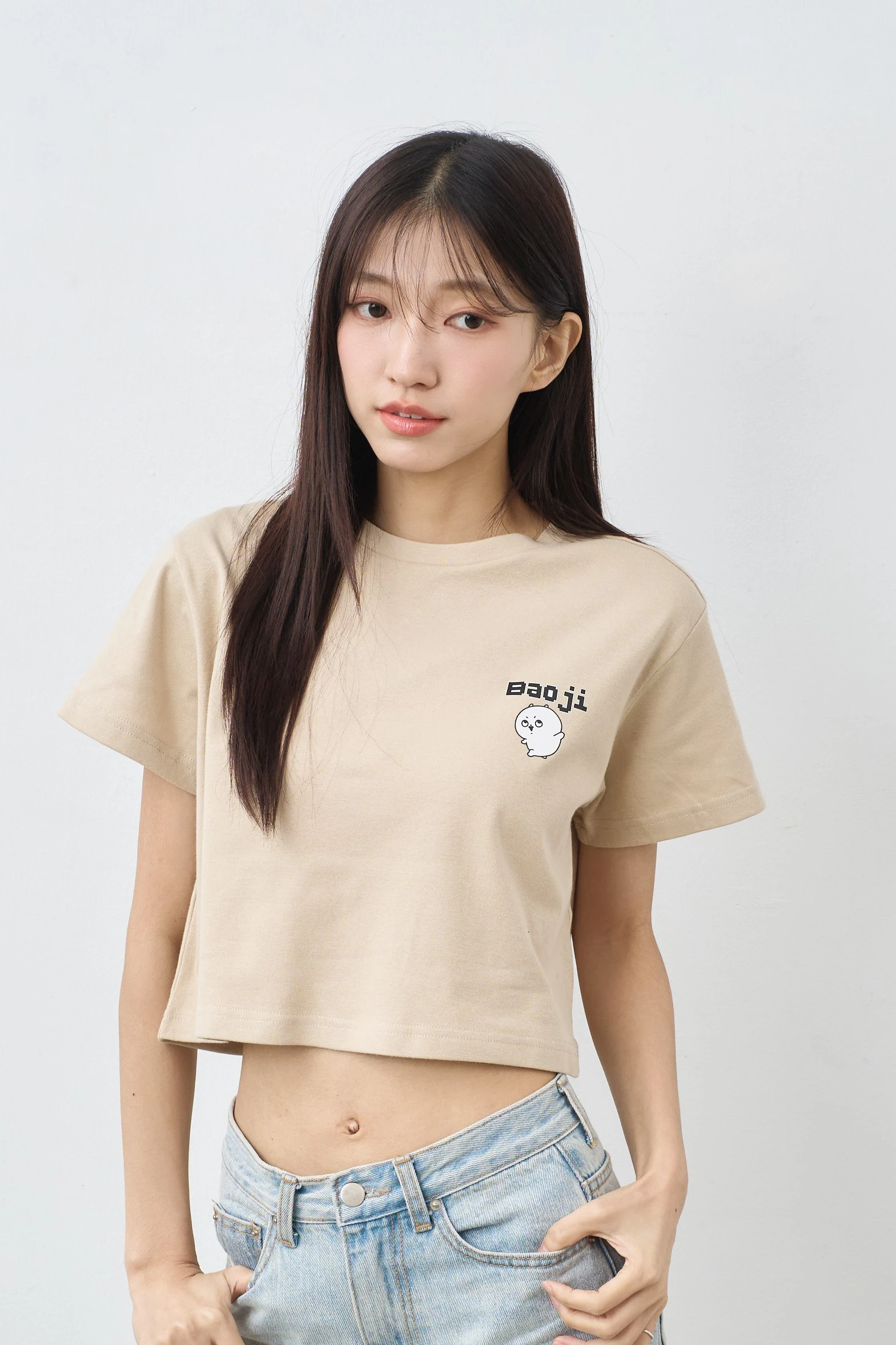 小包唧logo 女短版軟糖TEE