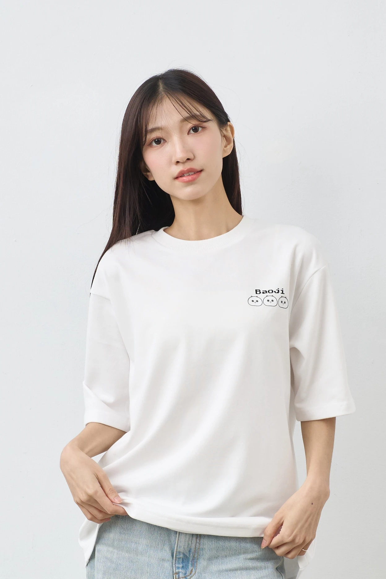 包唧盯著你  親膚雲朵TEE