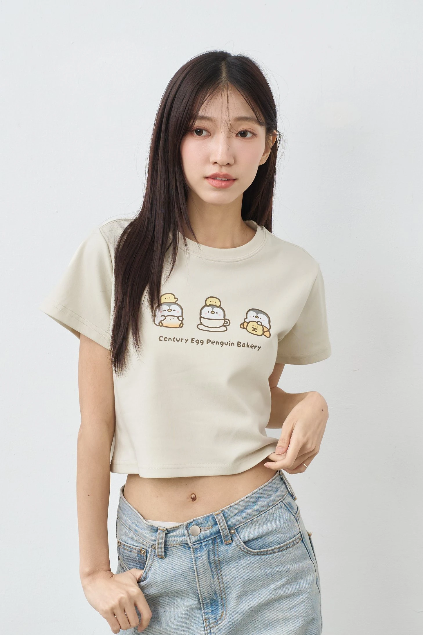 企鵝皮蛋麵包店  女短版雲朵TEE