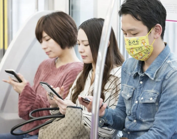 東京電車上的看見白沙屯媽祖，眼眶直接紅了，在日台留學生人：那是我熟悉的台灣