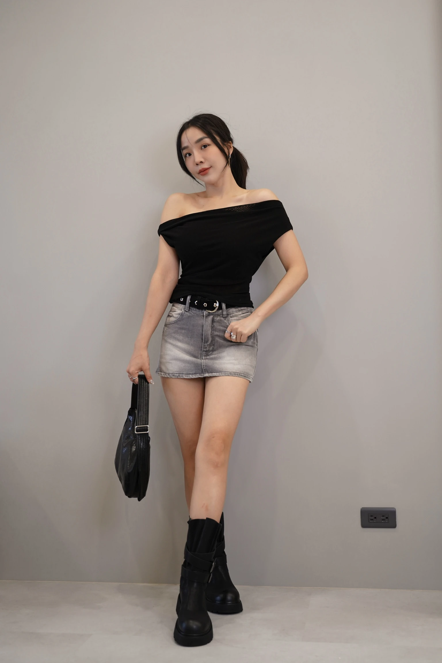 簡約小個性#919233小花腰帶刷色牛仔短裙 //2色
