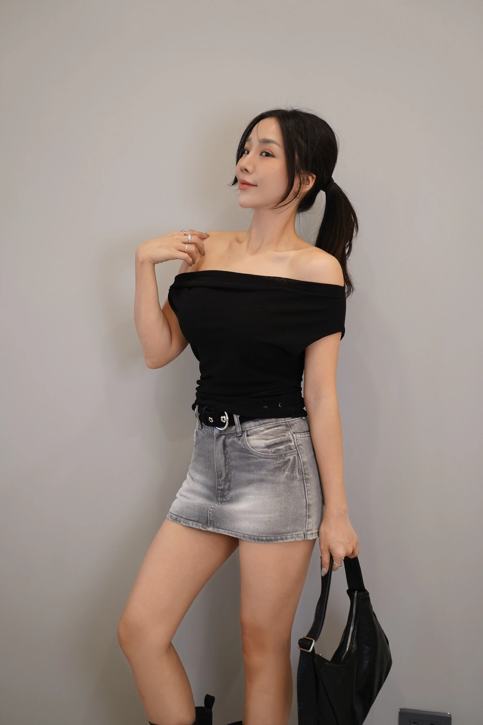 簡約小個性#919233小花腰帶刷色牛仔短裙 //2色