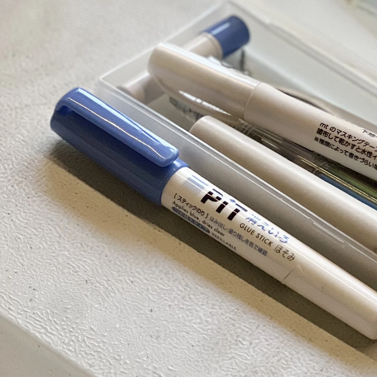 TOMBOW｜PiT變色筆型口紅膠