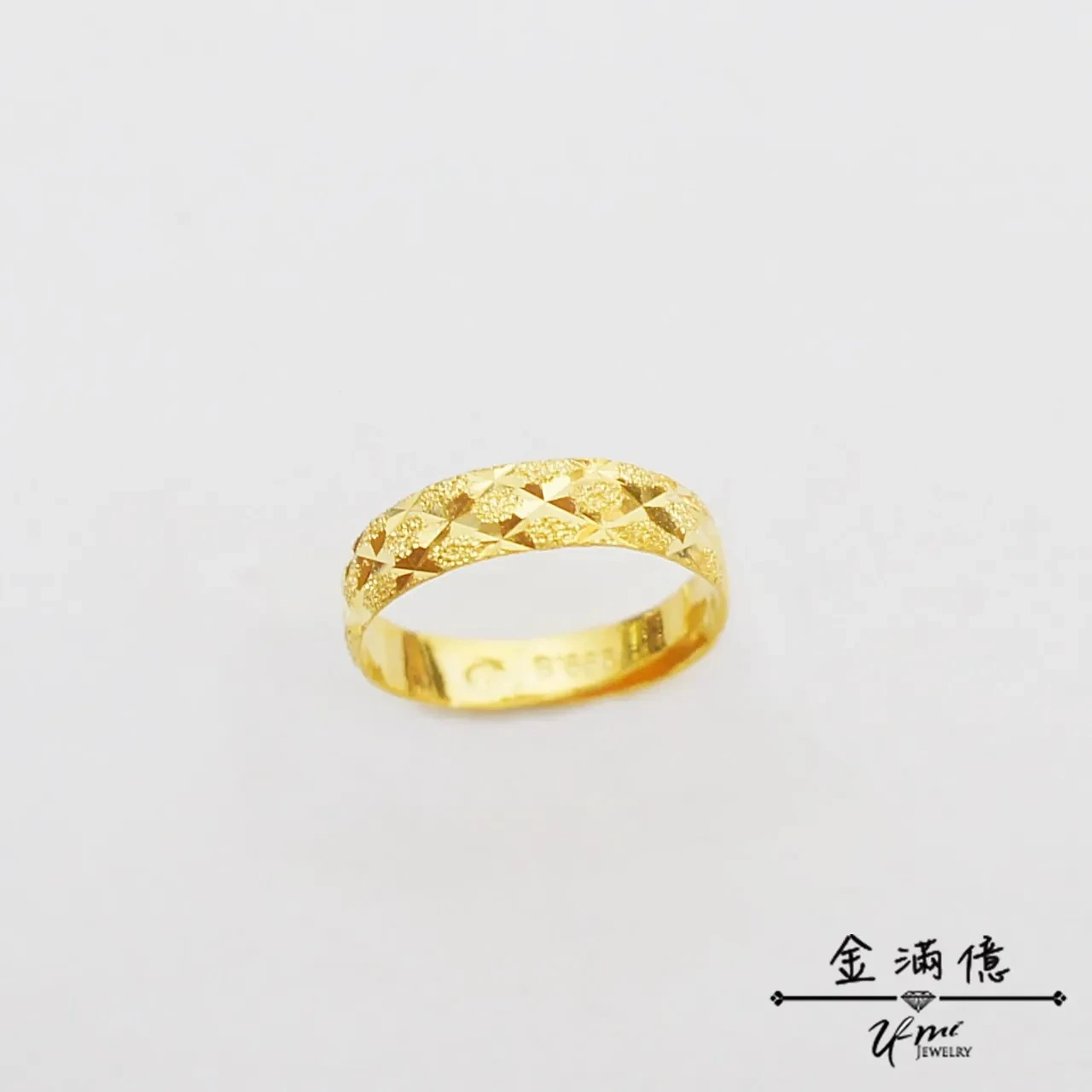 立體鑽紗條紋 男生黃金戒指
