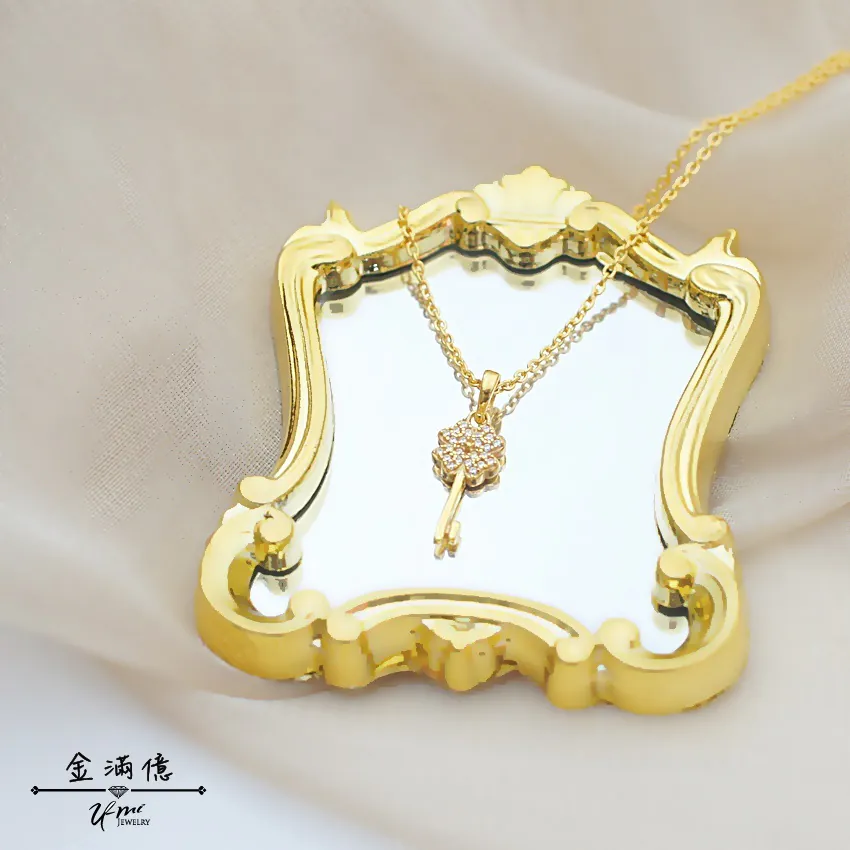 鑽滿滿金鑰匙-黃金墜子