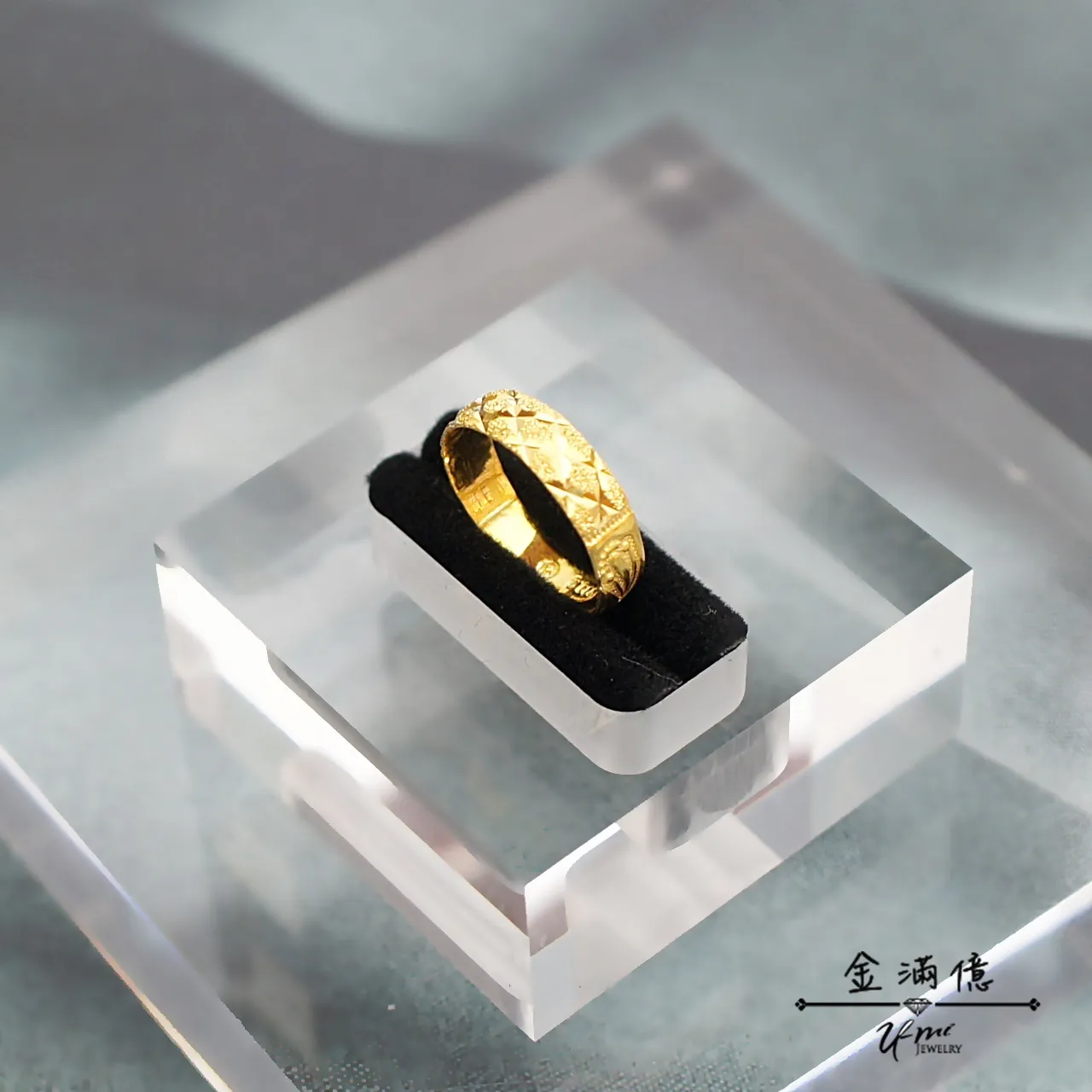 刻花棋盤紋鑽砂 - 黃金戒指 - 男生戒指