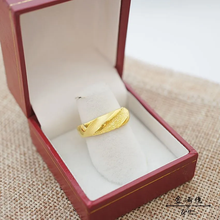 黃金戒指-立體鑽紗條紋-黃金男生戒指_01