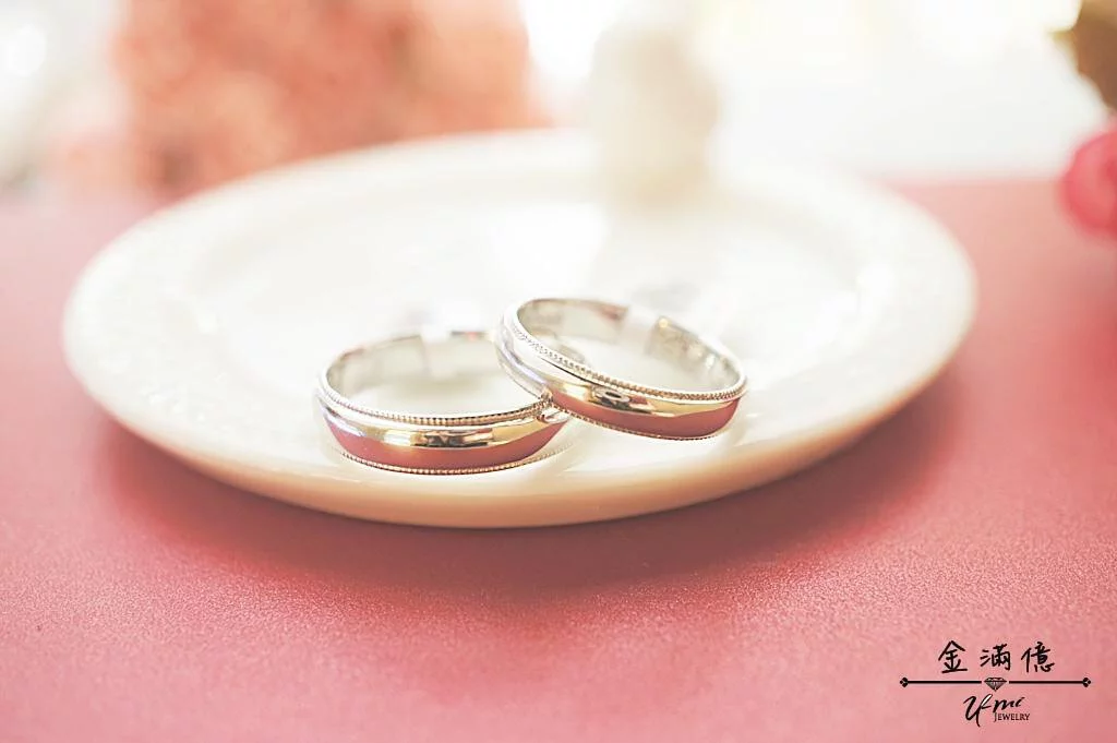 白金對戒- 經典純淨的愛- 鉑金結婚戒指_01