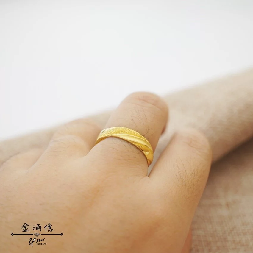 黃金戒指-簡單美好-黃金男生戒指_03