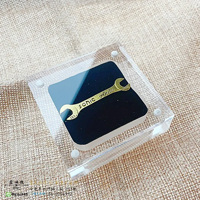 客製化飾品-生財工具黃金板手-退休禮物 (2)