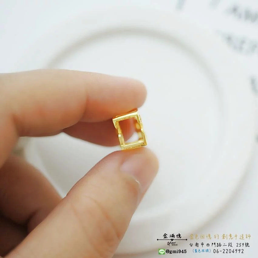 特殊客製化-姓名手鍊-黃金潘朵拉串珠