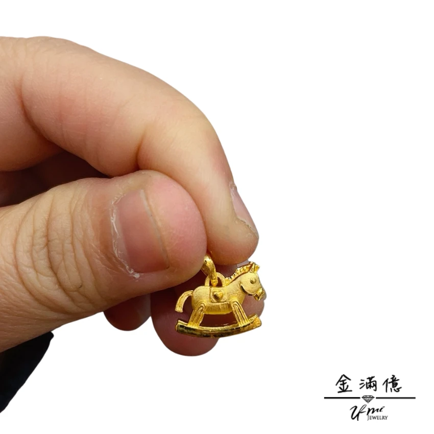 黃金墜飾-童趣搖搖小木馬- 黃金彌月金飾_03