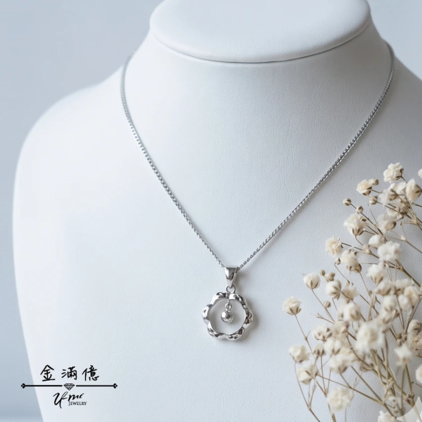 【金滿億】PT950白金墜子|波堤甜甜圈可愛小花吊墜、日系輕奢幾何刻面鉑金首飾_03