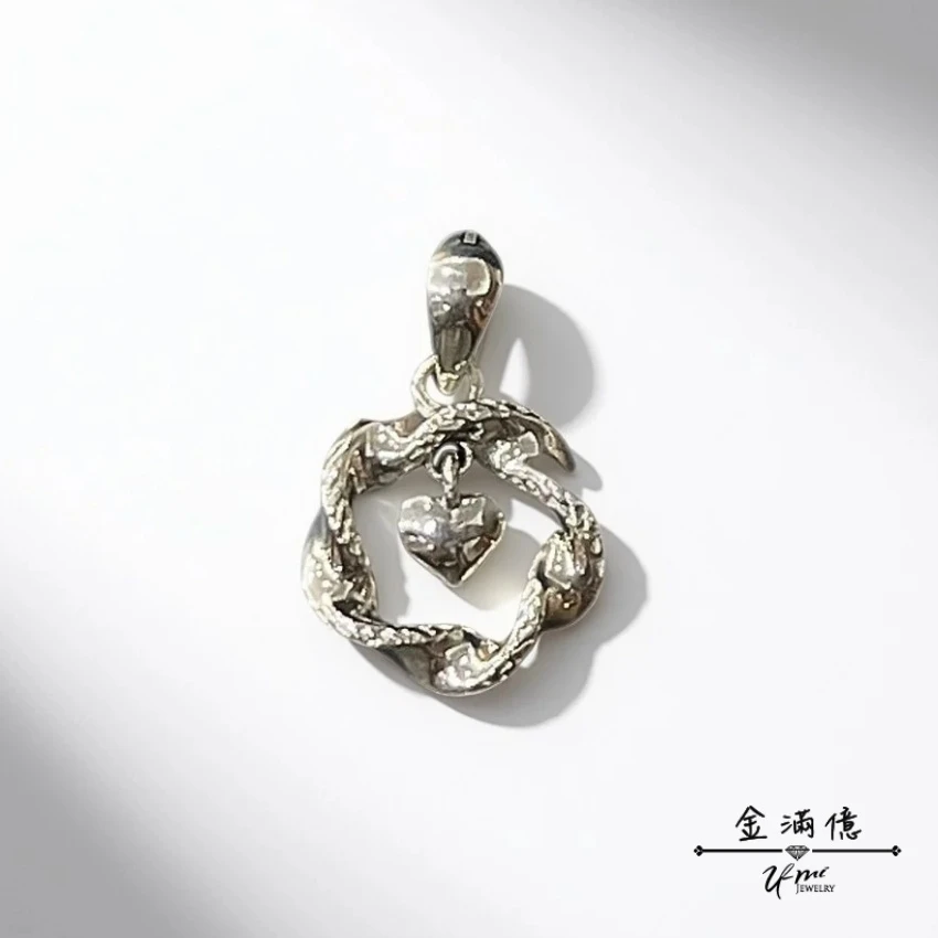 白金墜飾-愛心花環項鍊 金滿億銀樓_02
