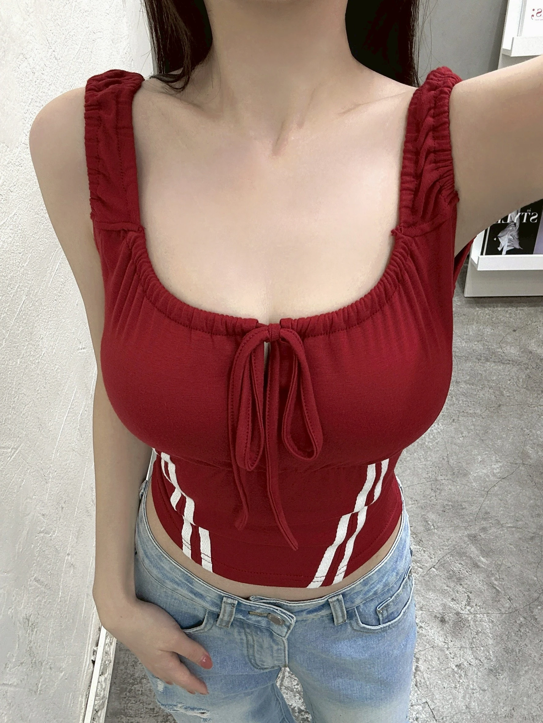 (現貨) 💕甜美式抽繩邊條背心