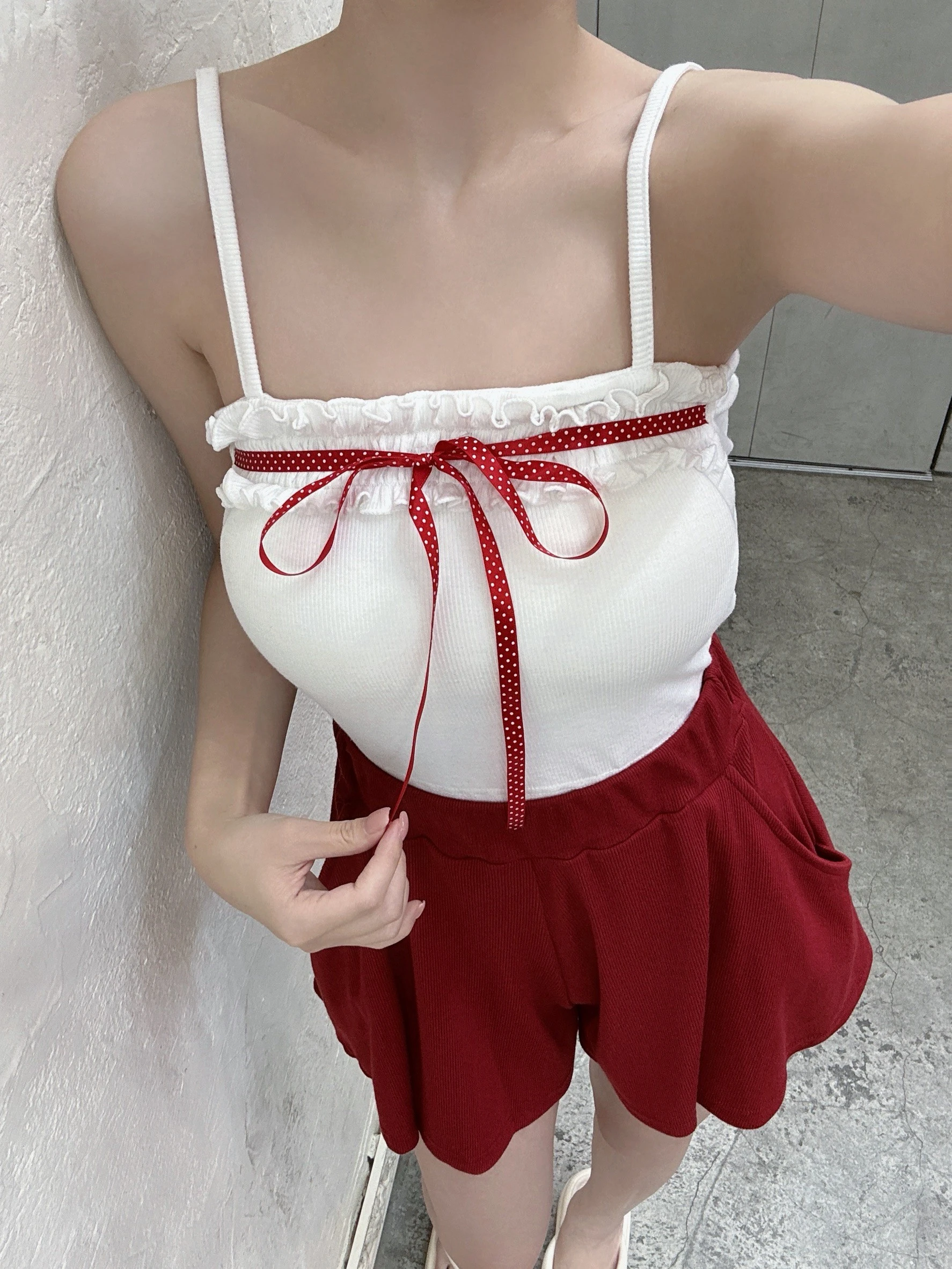 (現貨)💕甜系女孩必收 點點蝴蝶結背心+短褲裙套兩件套
