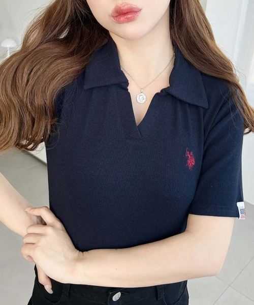 日本限定 U.S. POLO ASSN. 別注款 小馬刺繡小v領半袖上衣