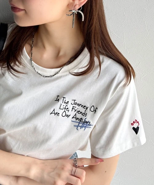 日本 Classical Elf 可愛塗鴉刺繡有機棉短袖T恤