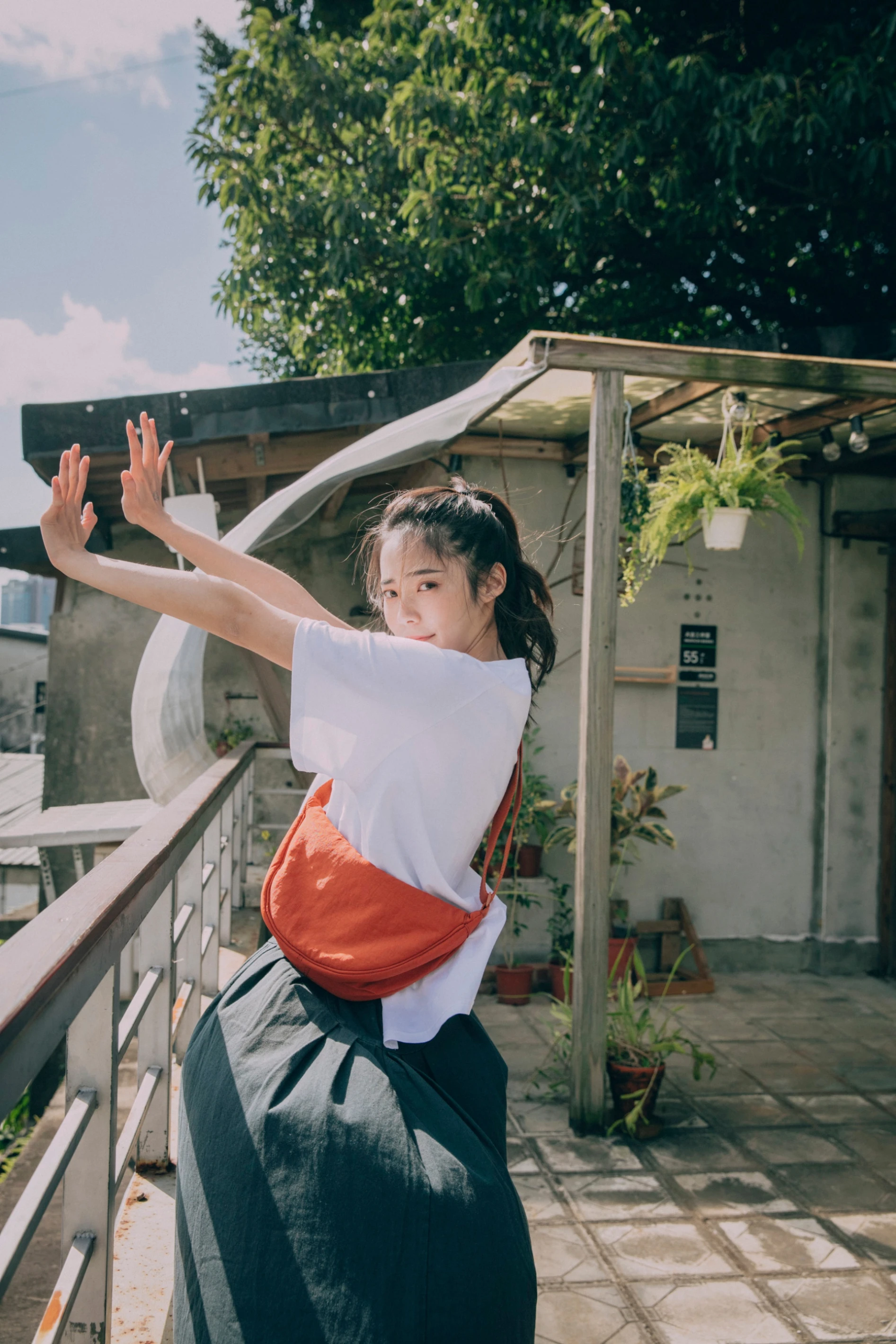 《現貨》GOGO！隨身行動氣墊小包┃旅遊 輕便