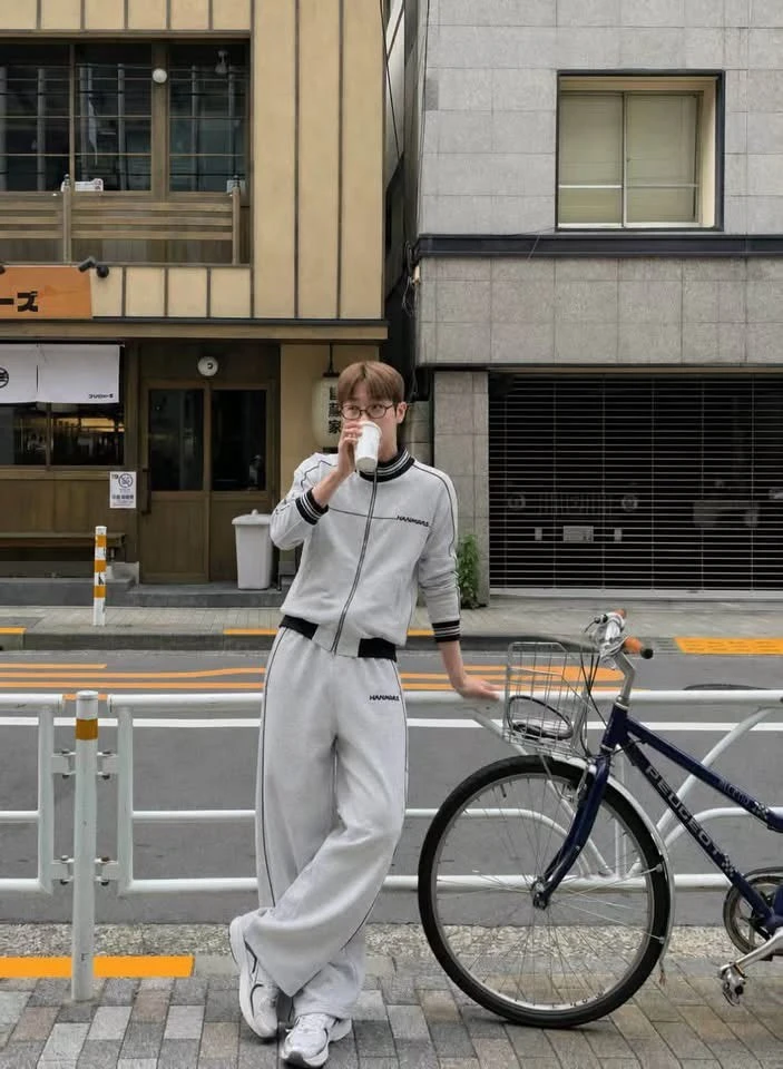 立領 線條運動套裝(二色)