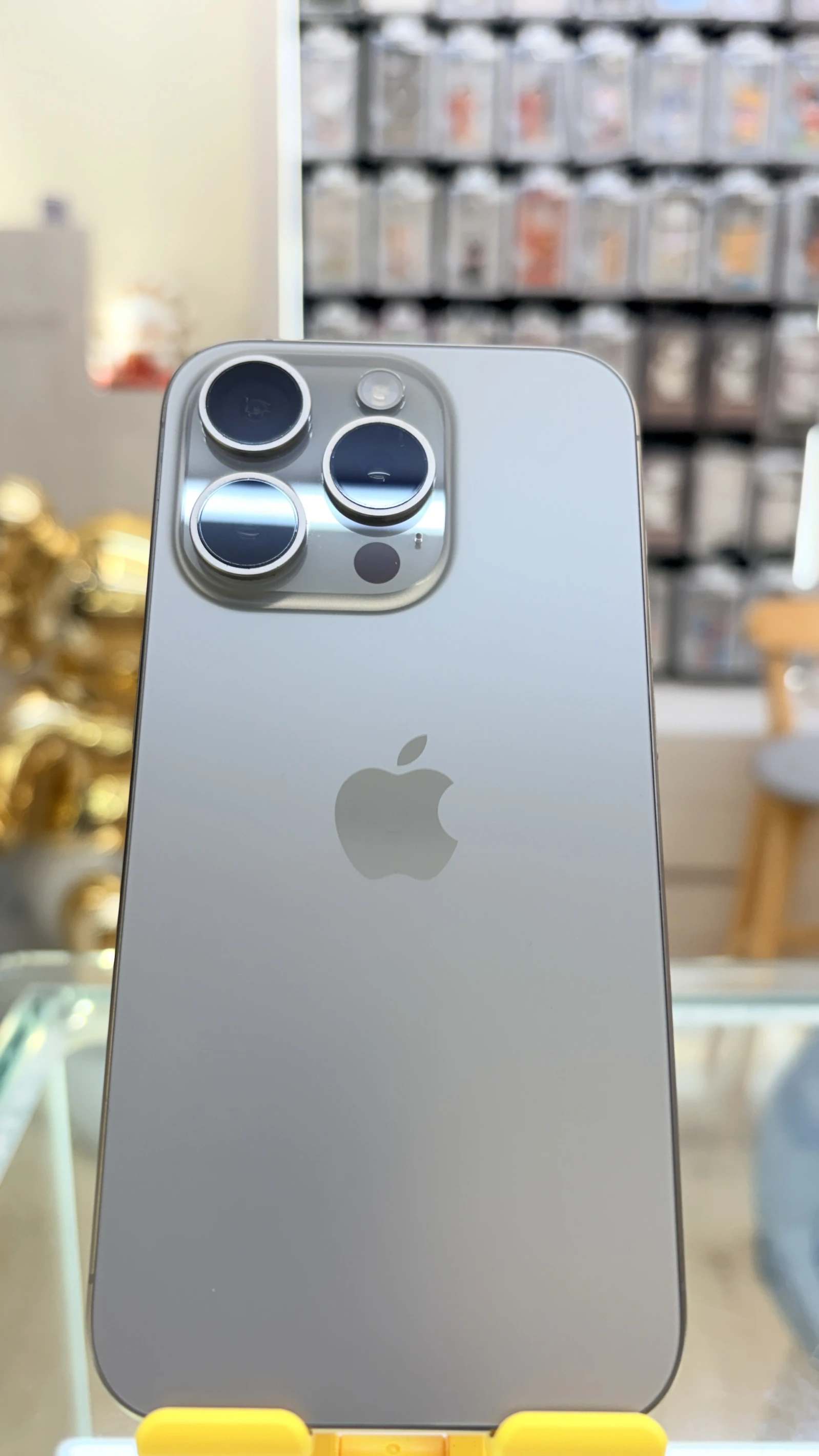 iPhone 15Pro 512G 原色