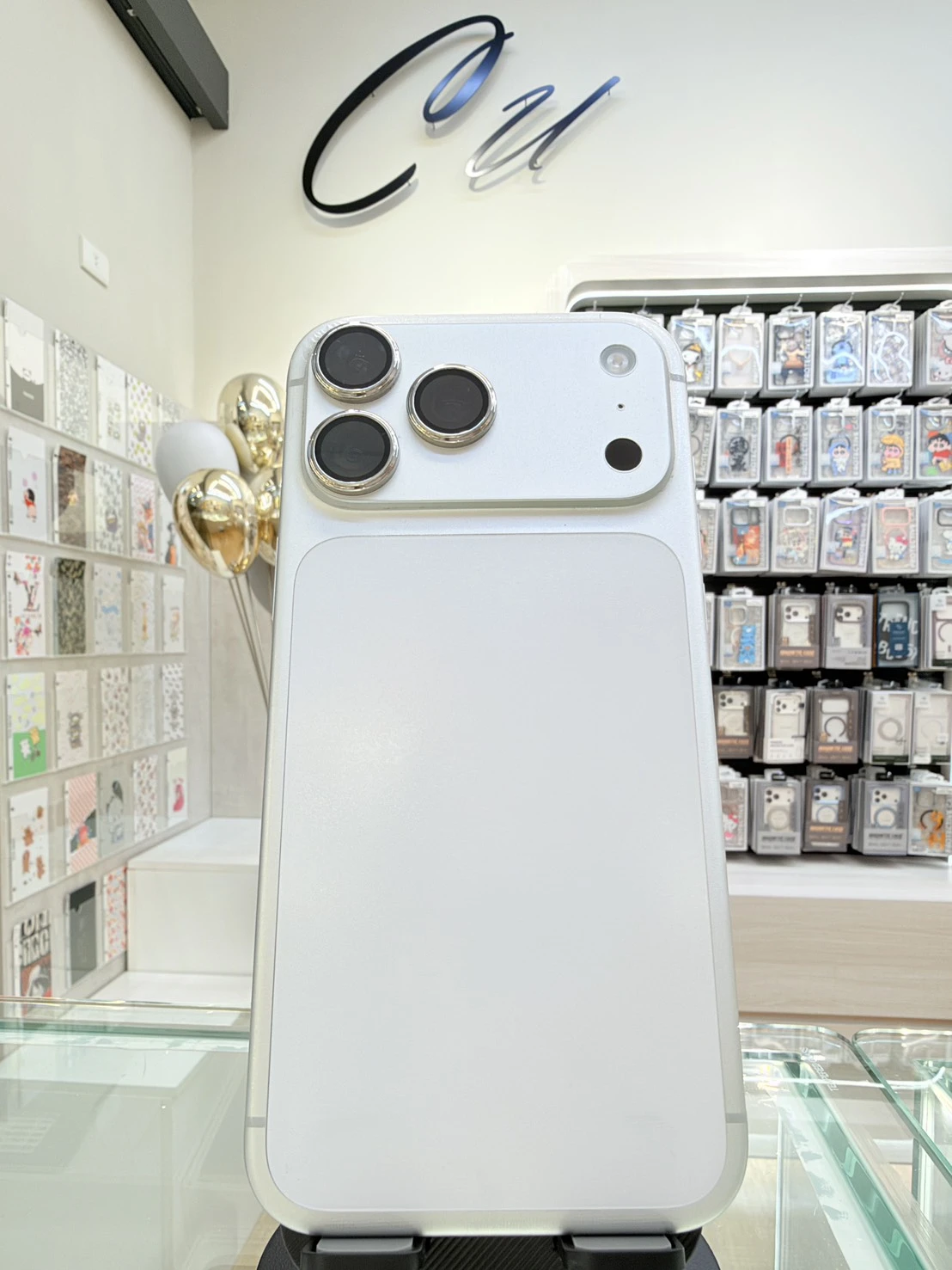 iPhone 17 Promax 256G 銀色