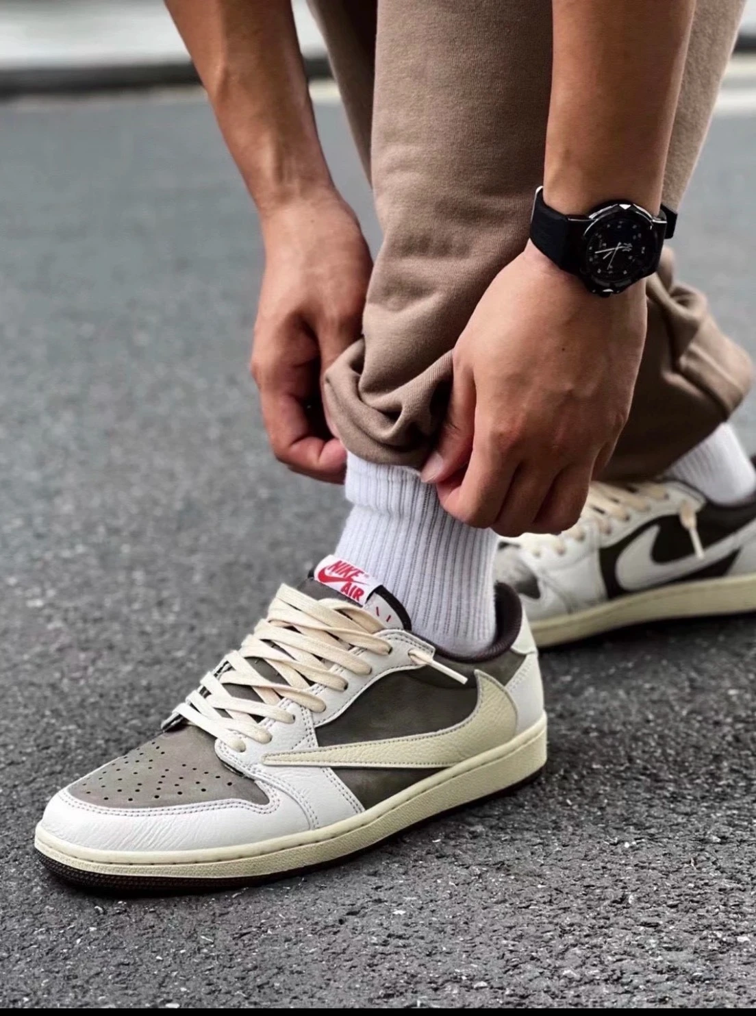 INGRAINED｜Travis Scott x Air Jordan 1 Low OG "Reverse Mocha"聯名款 摩卡 倒勾 低筒休閒鞋 DM7866-162