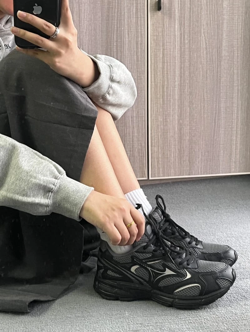 INGRAINED｜Mizuno Speed 2K 美津濃 炭黑灰 黑冷灰 復古 慢跑鞋 休閒鞋 D1GH222907