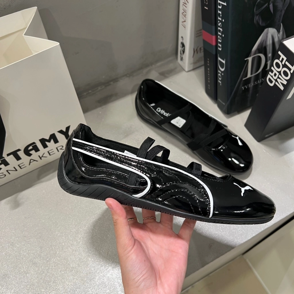 INGRAINED｜Puma Ballet 芭蕾舞鞋 漆皮 亮面 黑色 珠光 白線 人魚白 404263-01