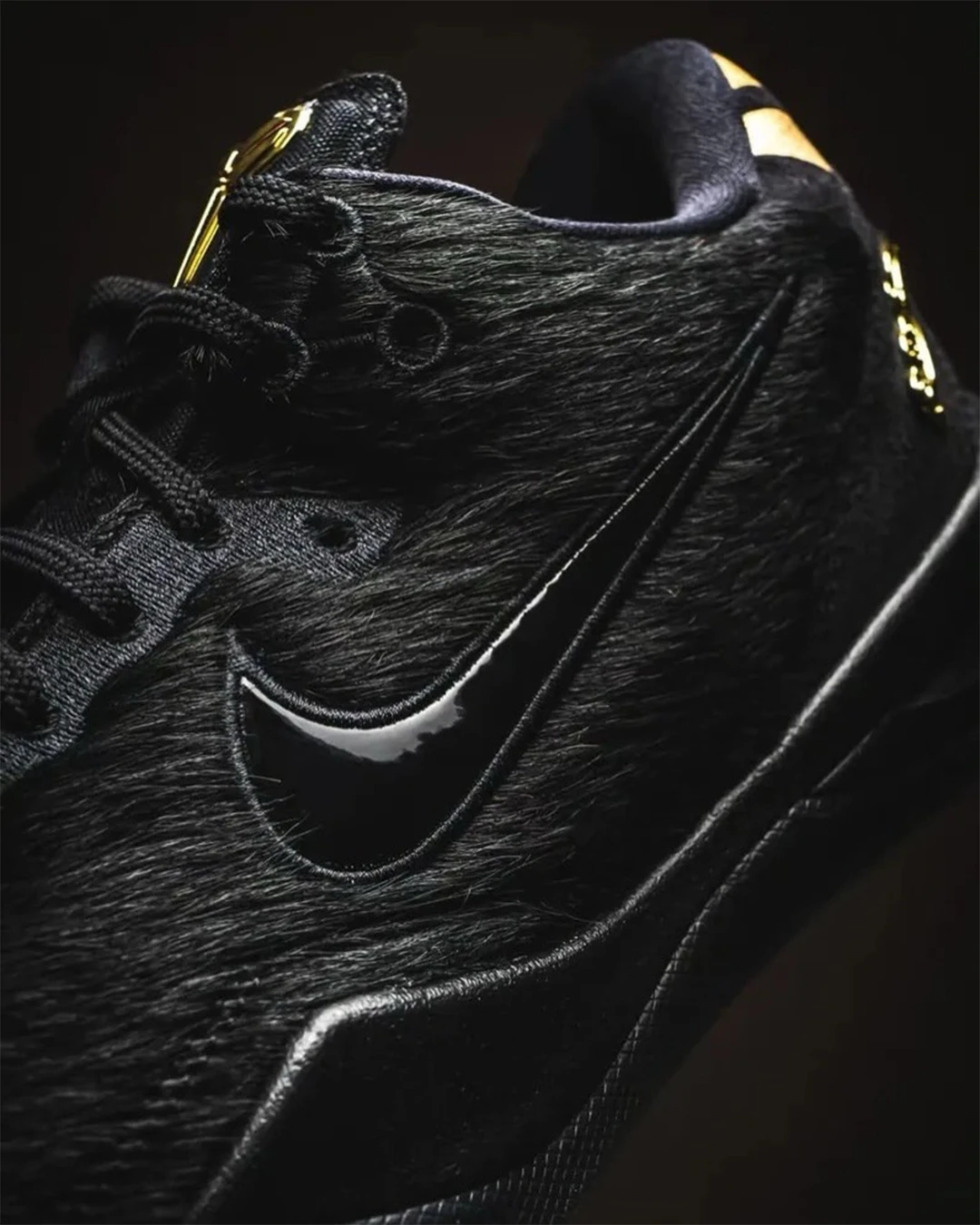INGRAINED｜Nike Kobe 8 Protro EXT CNY ｜馬年限定 黑馬 類馬毛 黑金 限量特殊款 IO8152001