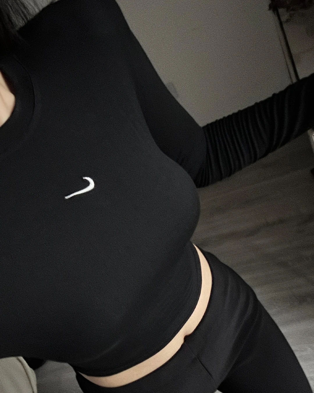 Nike Sportswear Essential ｜羅紋 小高領 長袖上衣 女款 黑色 貼身 長袖 上衣 DV7881010 DV7881100