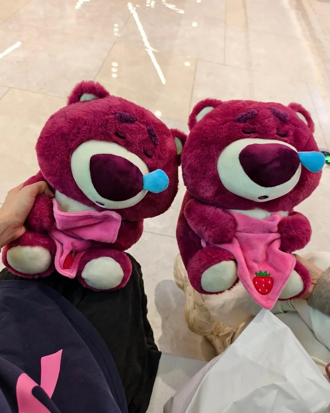 Miniso｜草莓熊 熊抱哥 baby甜睡 坐姿草莓熊 毛絨玩偶