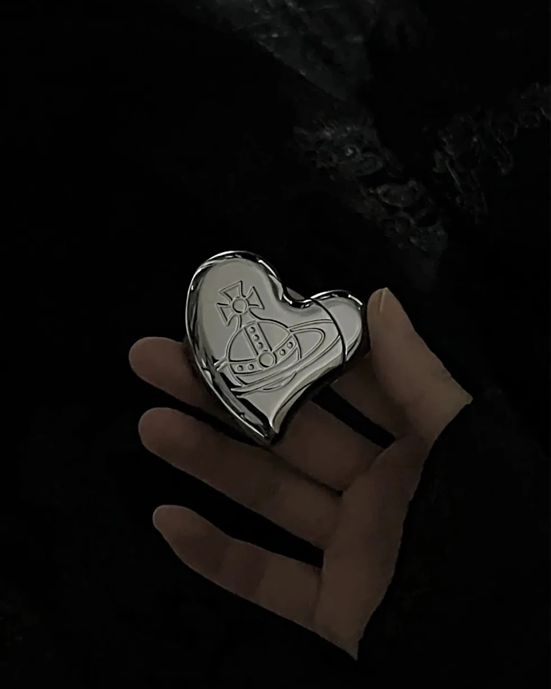 Vivienne Westwood｜日本限定 金屬鏡面 西太后 心型打火機
