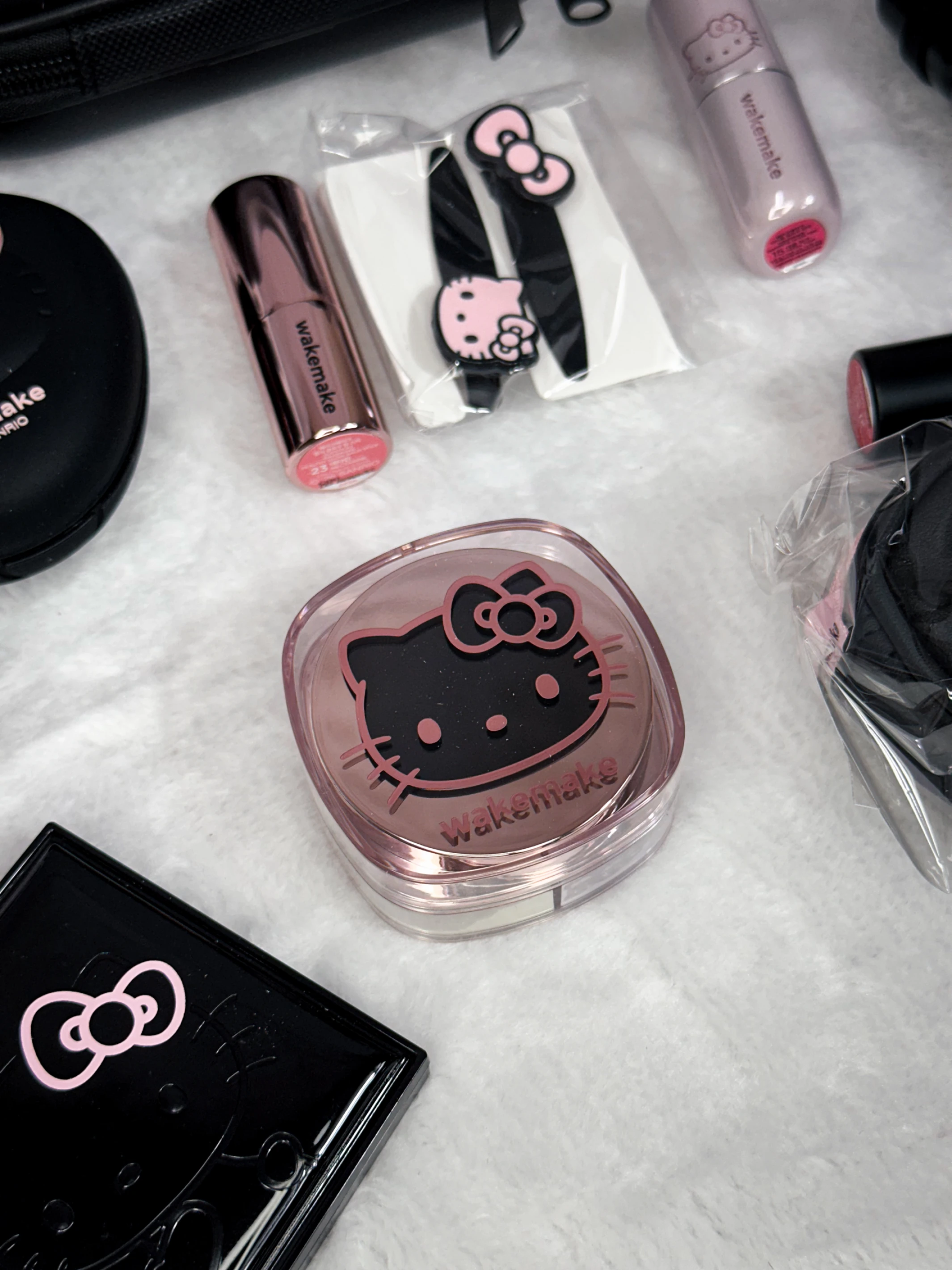 WAKEMAKE Hello Kitty｜ 3色定妝蜜粉 4g