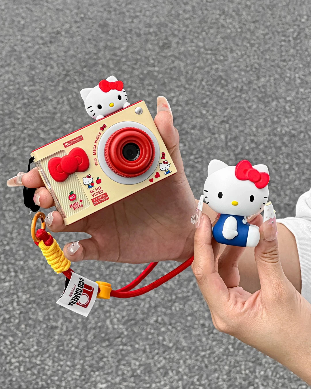 Hello Kitty｜4800萬畫素復古相機CCD Hello Kitty 造型INGRAINED 潮流