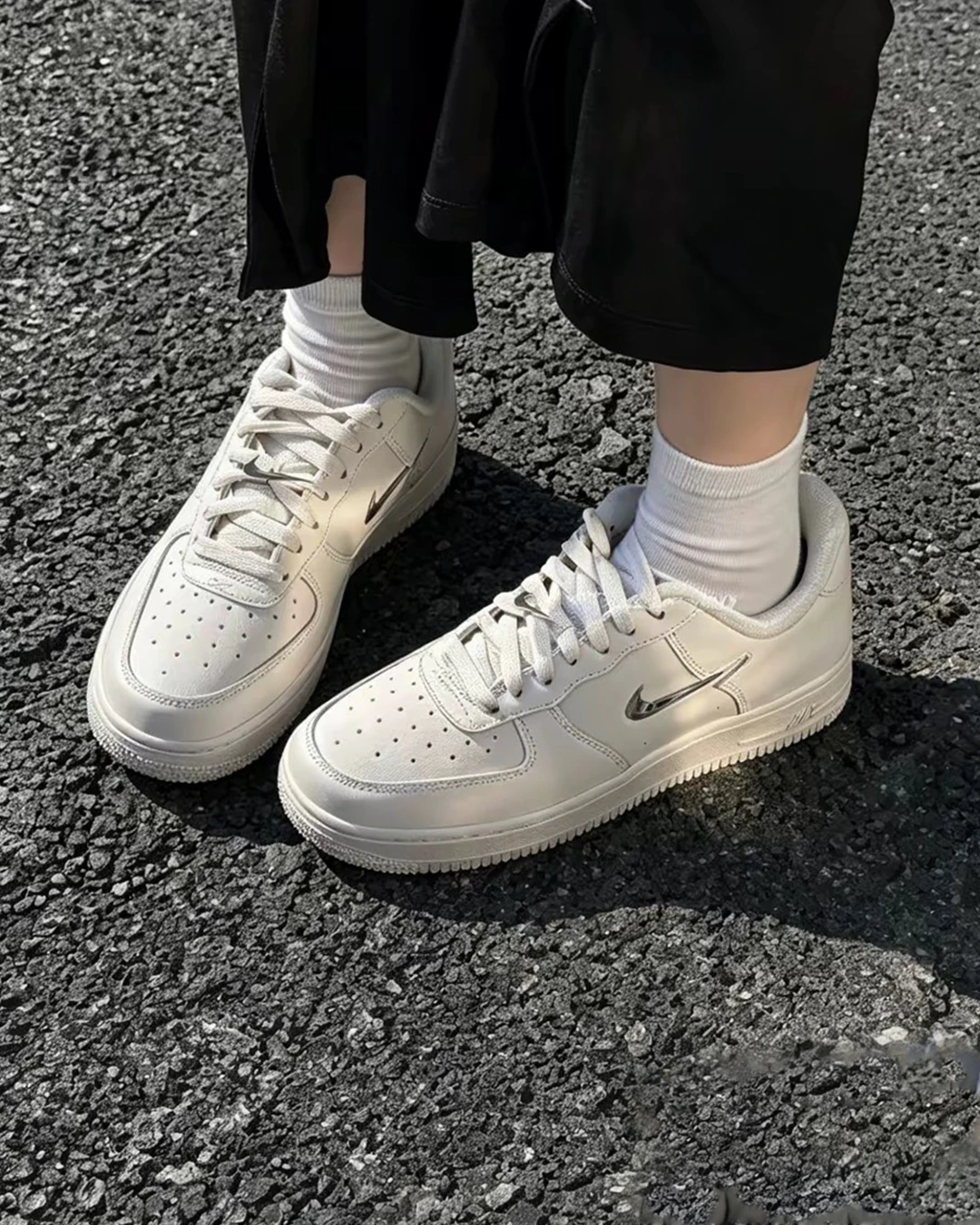 INGRAINED｜Nike Air Force 1 ｜白銀 液態銀 金屬 立體 小勾 反光 金屬小銀鉤  IU7558-030