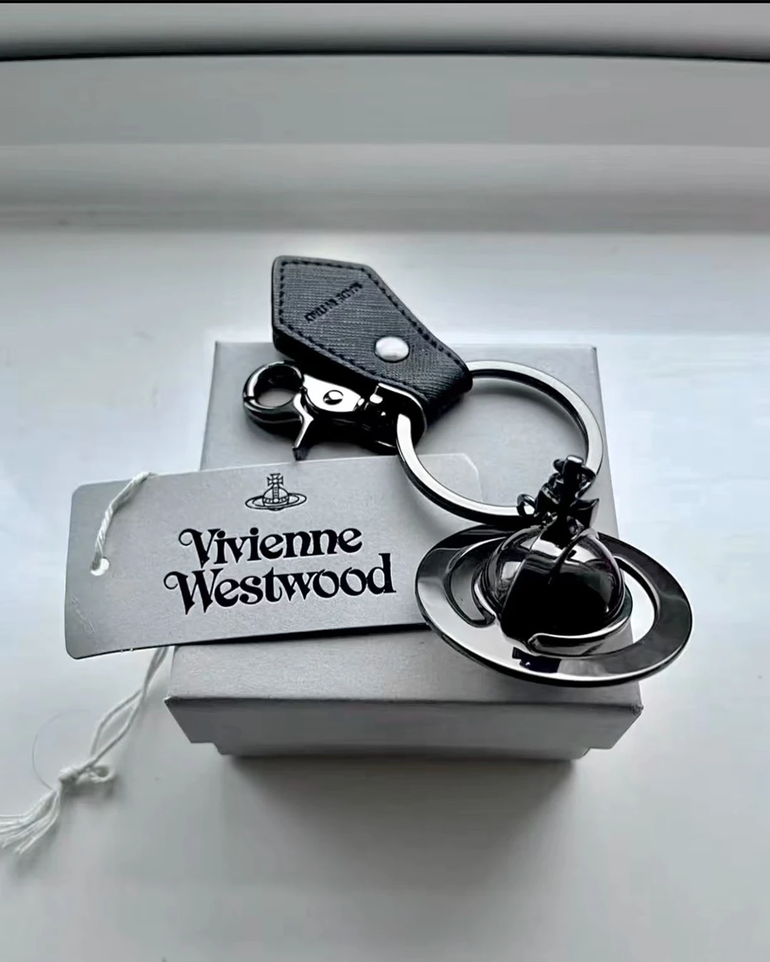 Vivienne Westwood｜西太后 3D球形鑰匙扣 鑰匙圈
