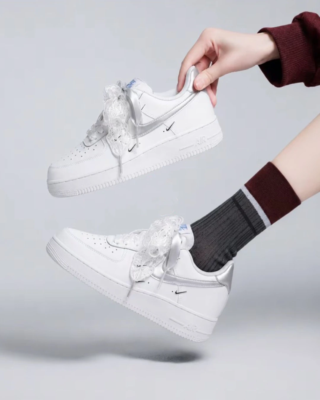 Nike Air Force 1 ｜訂製款 蕾絲 鞋帶 四小勾 空軍一號 銀勾 白色 百搭 運動鞋