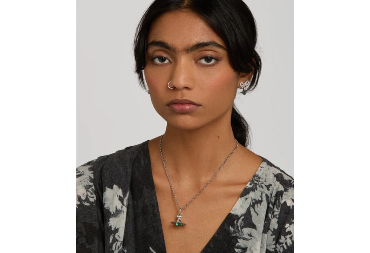 Vivienne Westwood｜New Tiny Orb Pendant 立體土星項鍊 薄荷綠