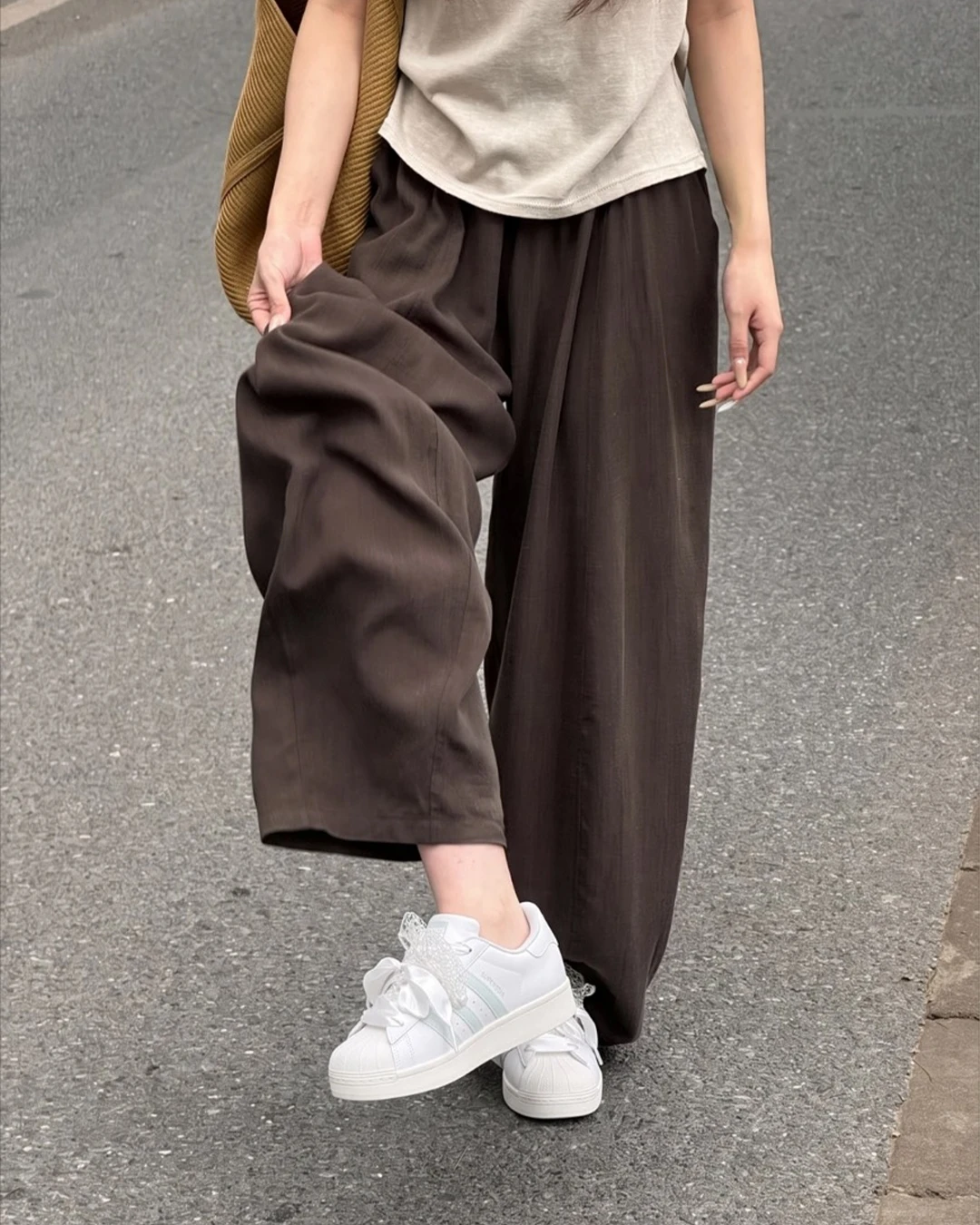 adidas ｜愛迪達 貝殼頭 厚底 緞帶鞋帶 珍珠 蕾絲 小白鞋 板鞋 女鞋 白色