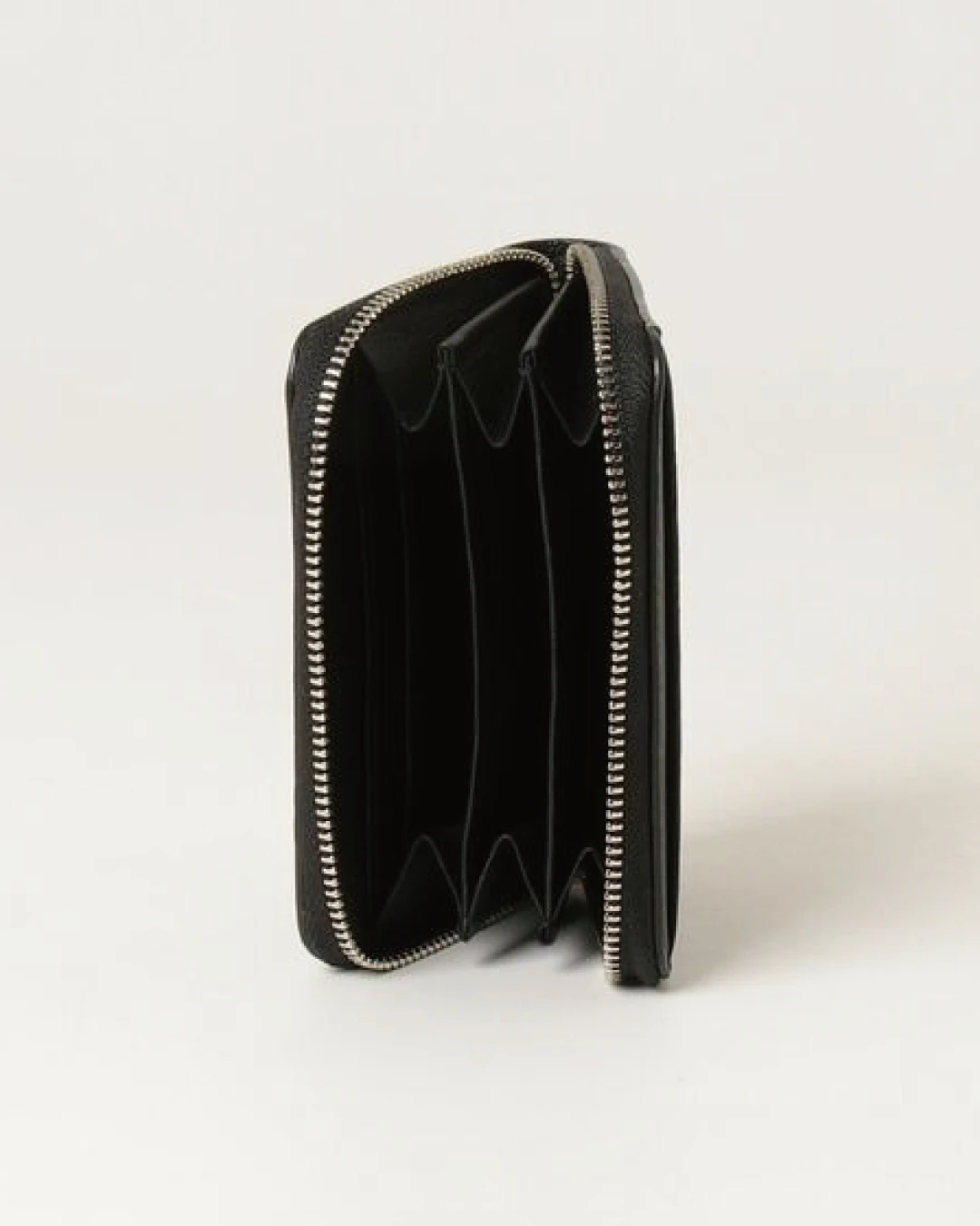 Vivienne Westwood ｜RUBBER 3D ORB ZIP COIN CASE 日本限定 拉鍊皮革零錢包 西太后 薇薇安 精品皮件 低調穿搭 輕奢配件