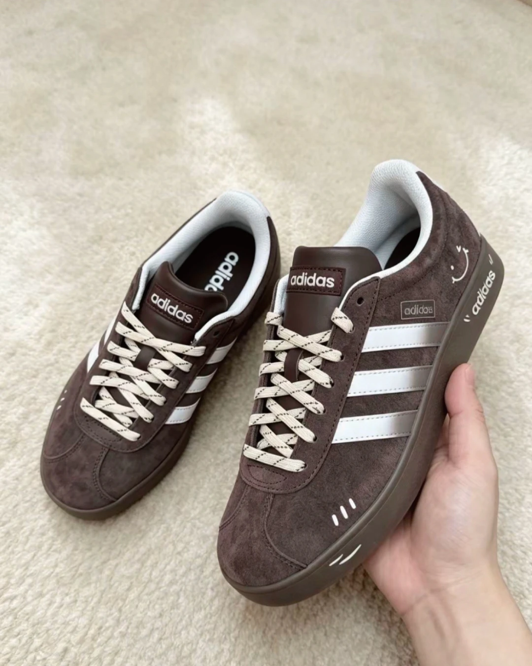 ADIDAS｜adidas VI Court Classic 訂製款 復古德訓鞋 愛迪達 復古休閒 秋冬穿搭
