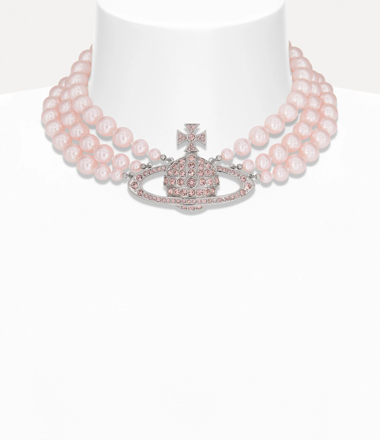 Vivienne Westwood｜Three Row Pearl Bas Relief Choker 薇薇安 西太后 三排 粉珍珠 頸鍊 大土星 浮雕 水鑽 銀色