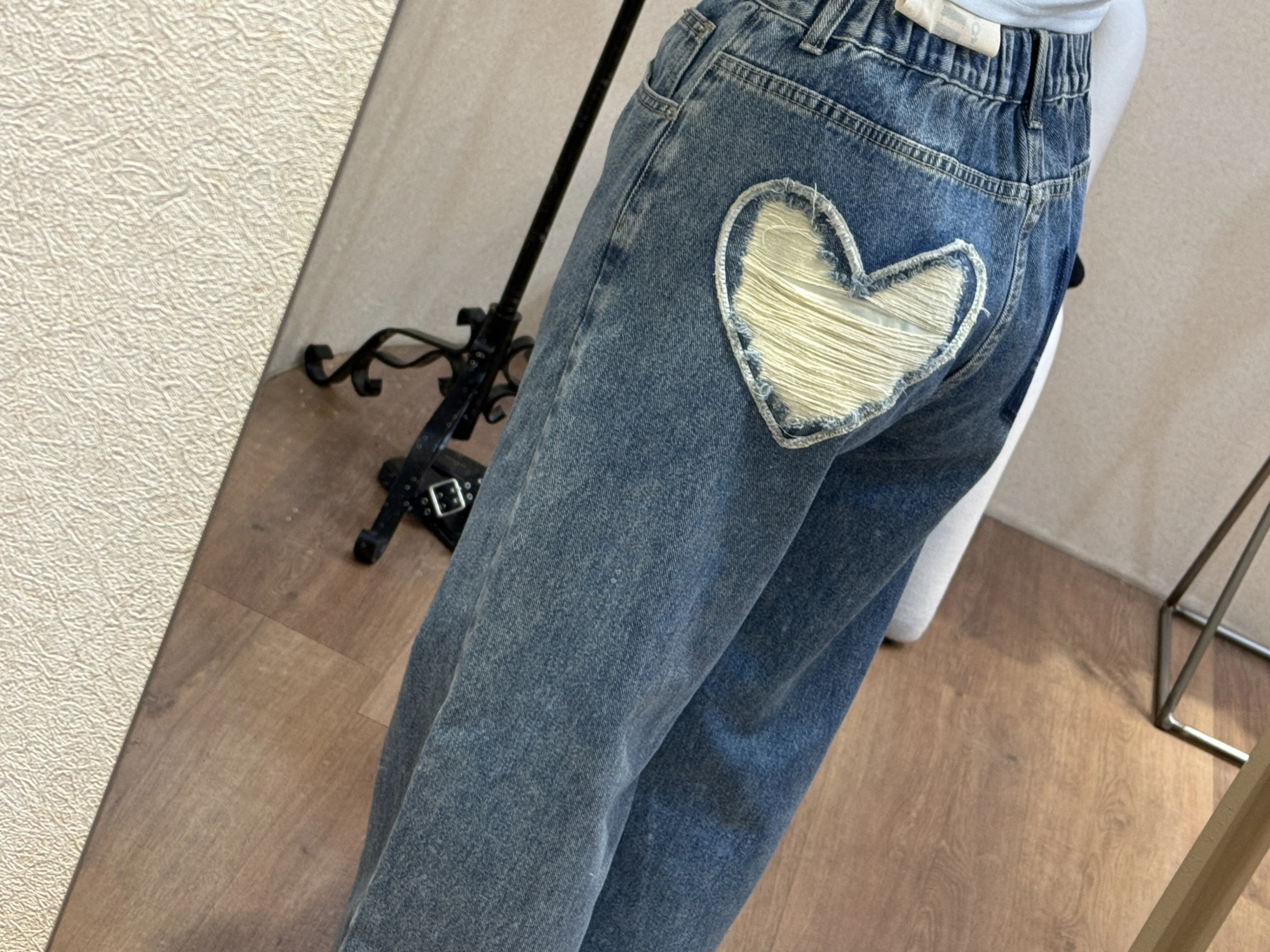 Birthday愛心口袋直筒牛仔褲 兩色